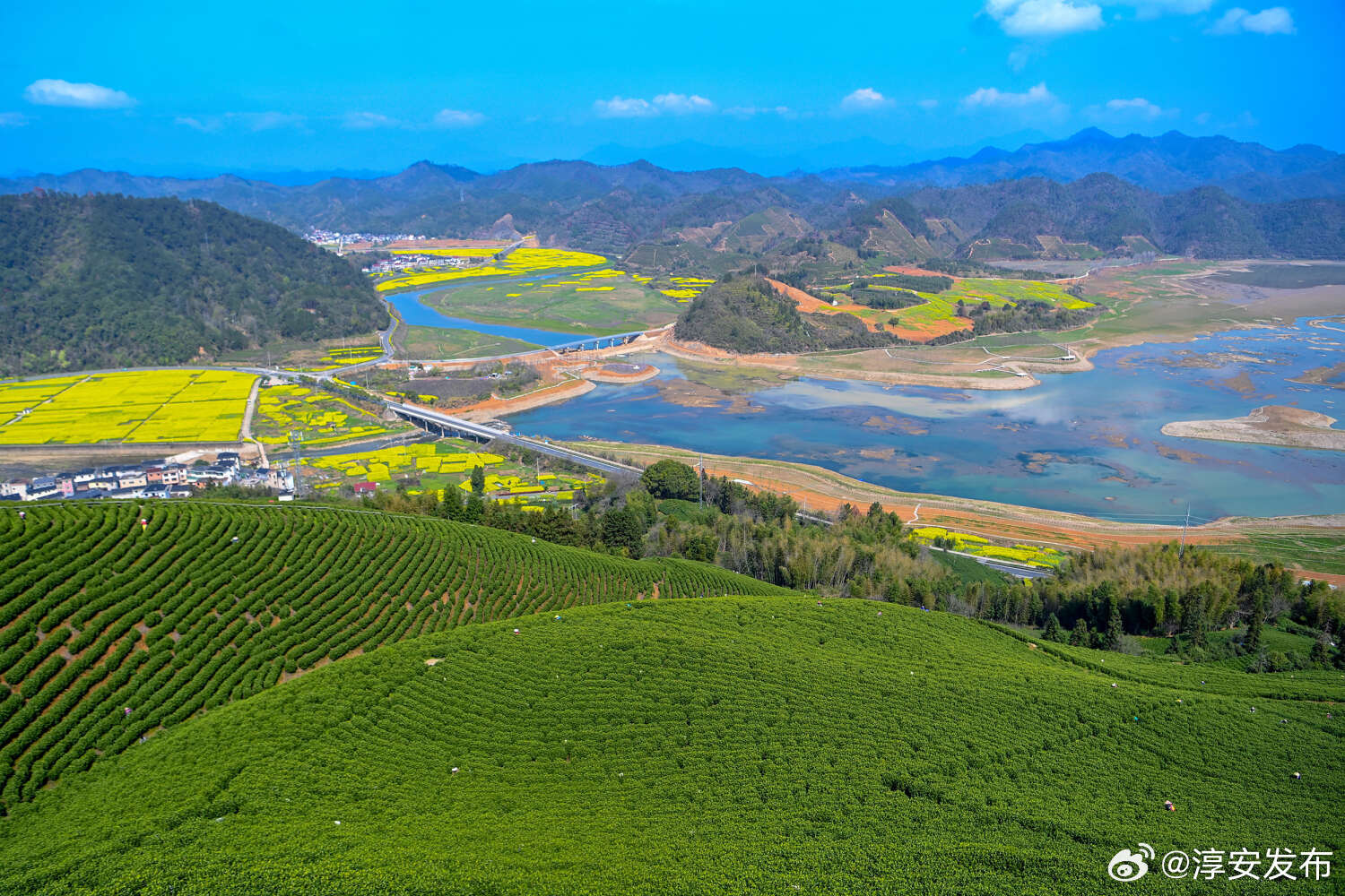 航拍栗月坪村千岛湖全景